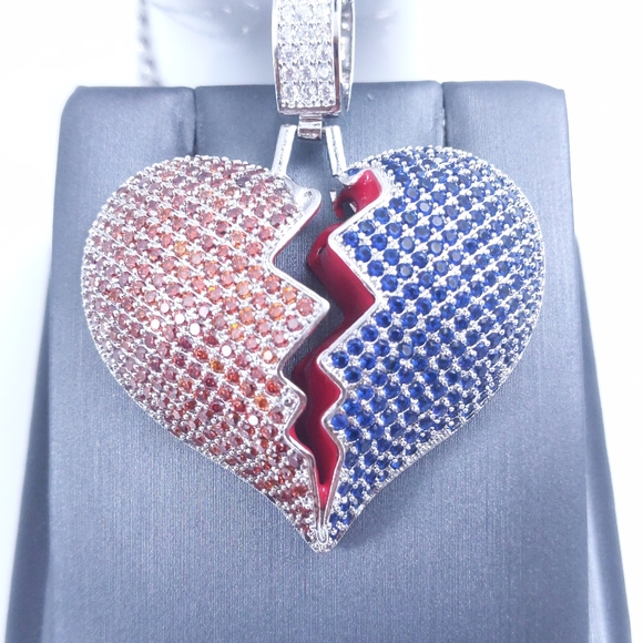Silver Red/Blue Heart + 20" Cuban Chain - Picture 6 of 8